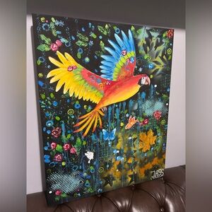 Vibrant Macaw Canvas Art